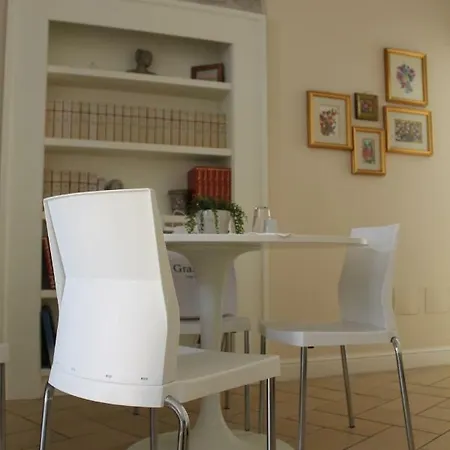 Couette-café Il Portoncino Naples